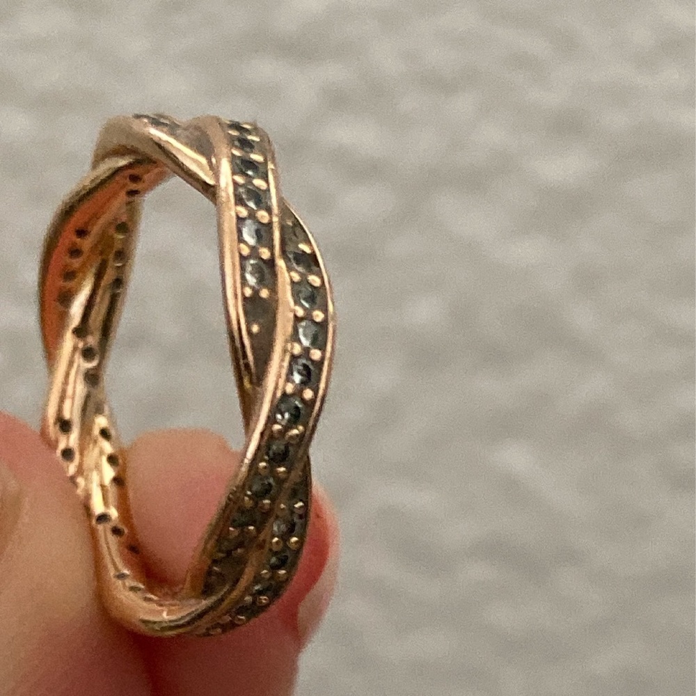 Ring - Picture 3 of 3